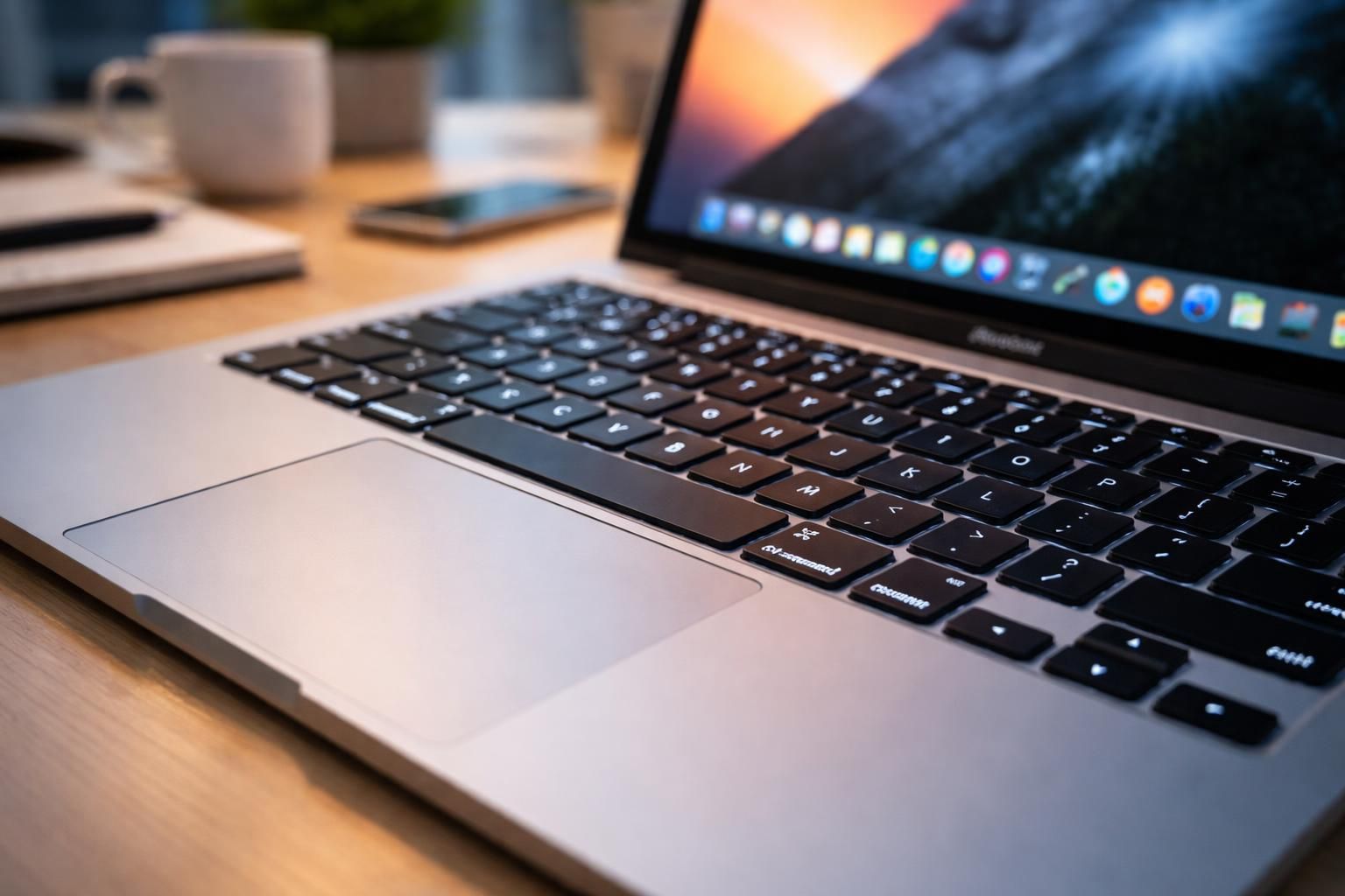 découvrez les avantages de choisir un clavier qwerty apple même si vous êtes habitué au clavier azerty, et comment cette transition peut améliorer votre expérience de frappe.